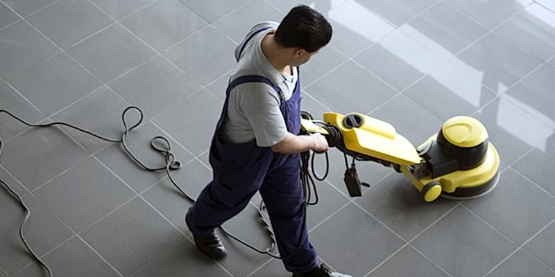 Housh cleaner image